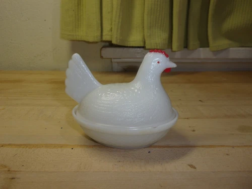 vintage white milk glass chicken hen on nest coverd dish