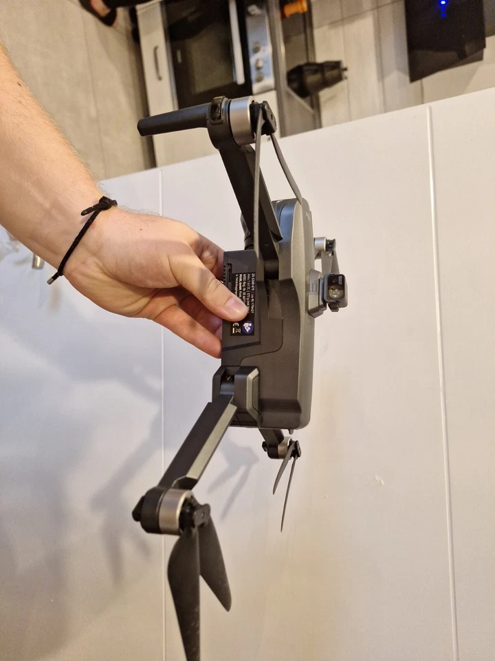 Simulus 4k 360 Drohne - Bild 2 von 4