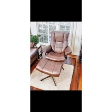Mid-Century Ekornes Norway Stressless Recliner & Ottoman – Original Leather