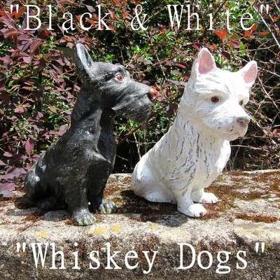 James Buchanan & Co.  Antiker Spelter Scottie & Westie Black & White Whisky Hunde
