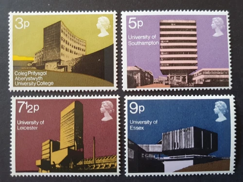 1971 GREAT BRITAIN GB UK UNIVERSITIES OF ESSEX SOUTHAMPTON LEICESTER VF MNH