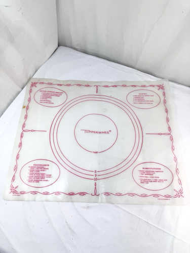 Vtg Tupperware Pastry Mat 1965 Plastic Baking Guide Conversions USA Flexible FS