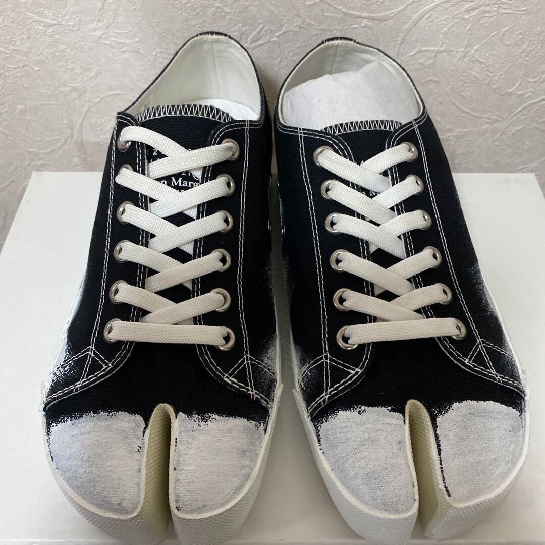 MaisonMargiela グラフィティーtabiヒール Maison Martin Margiela Painted Graffiti Tabi Boots 37 brand new | eBay