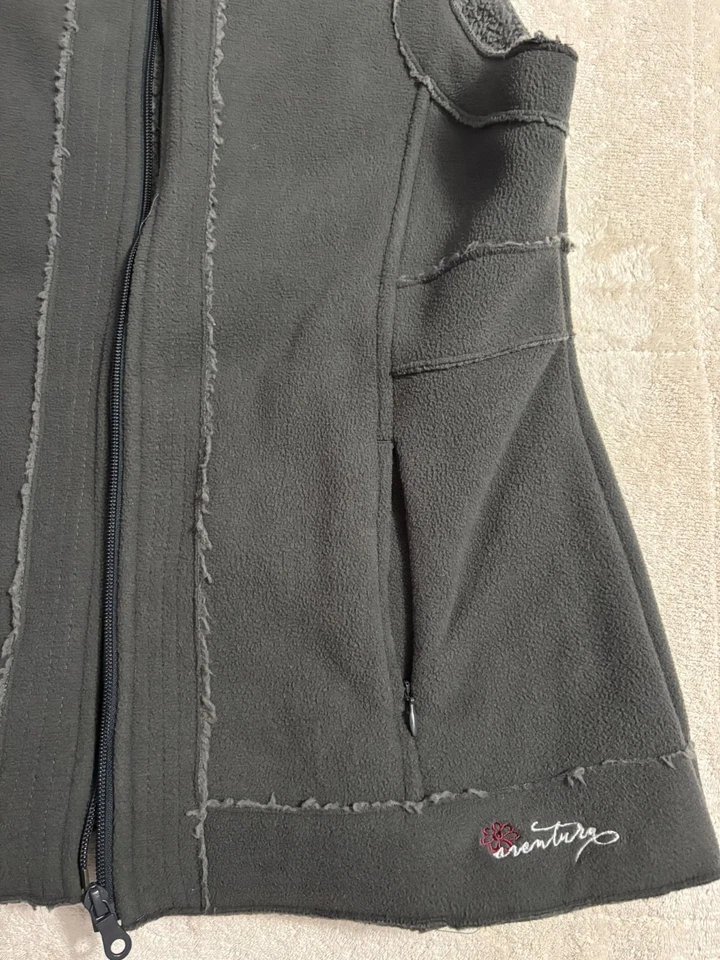 Chaleco polar Aventura costuras expuestas mujer grande Foto 3 de 4