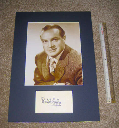 BOB HOPE ENTERTAINMENT ICON AUTOGRAPH & PHOTO DISPLAY WITH FULL PSA LETTER - Picture 1 of 3