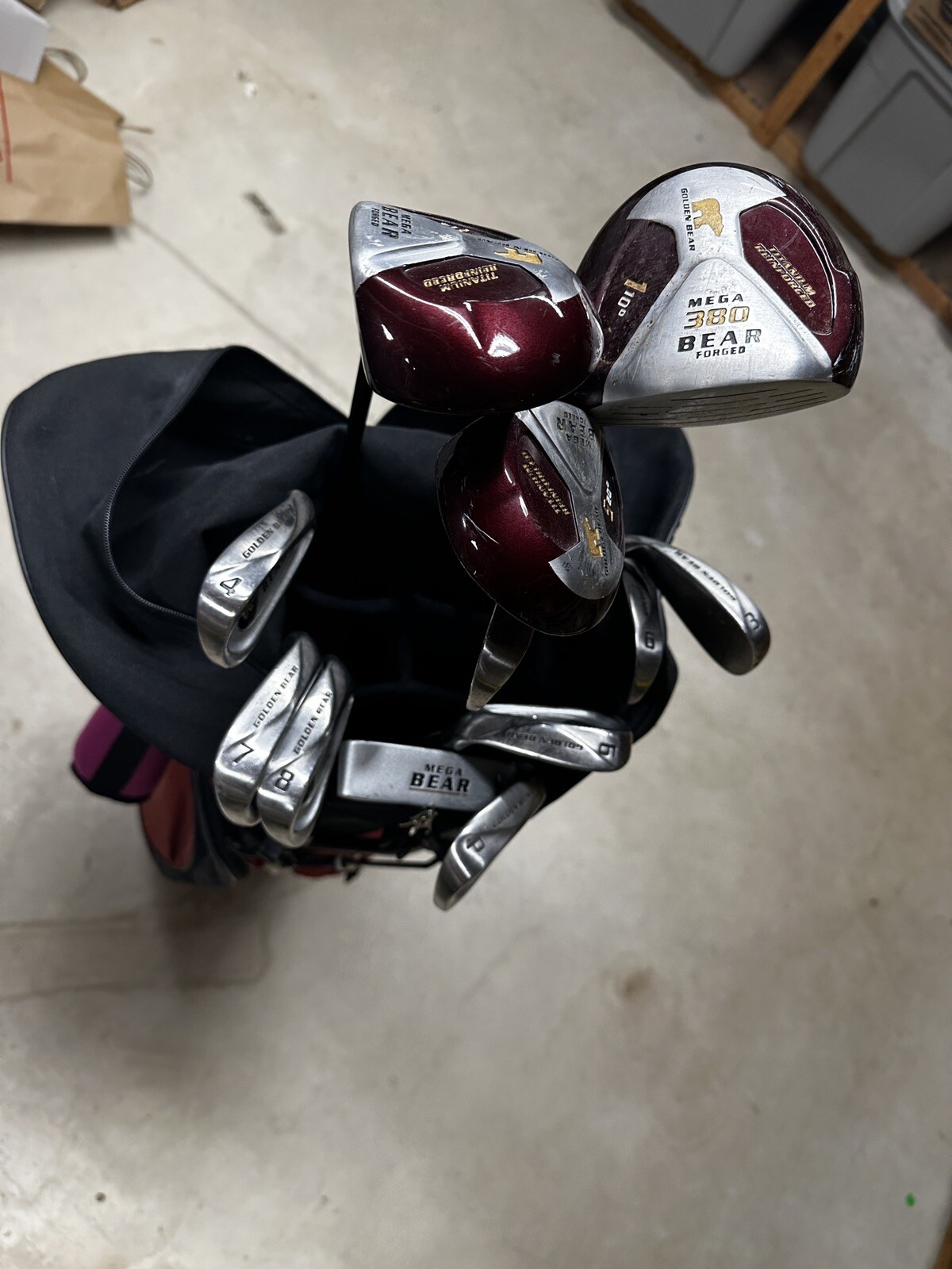 Golden Bear Mega Bear Full Set (D, 3W, 5W, 4PW) Mid/Firm Flex Graphite