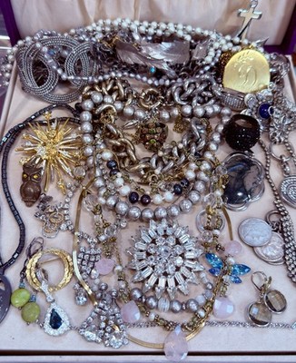 Vintage Estate Costume Jewelry Lot! AVON, MONET  and more!