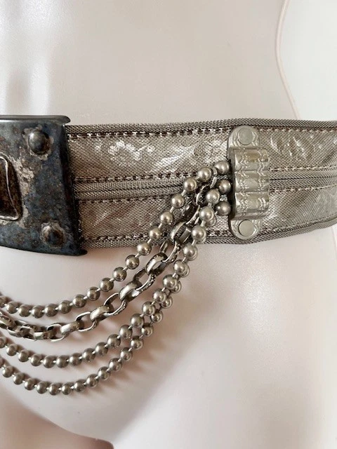 Ремень Streets Ahead винтажный серебристый с цветочным тиснением кожаные цепи антикварные этнические - Изображение 3 из 4