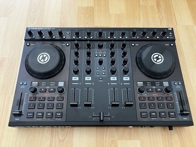 Native Instruments Traktor Kontrol S 4  MK 1