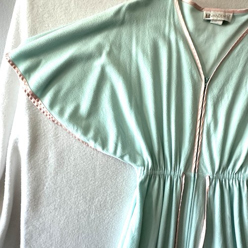 Vintage Vandemere Morgenmantel S Small mint rosa Velour Fleece Hausmantel Maxi Kaftan 70er - Bild 2 von 12