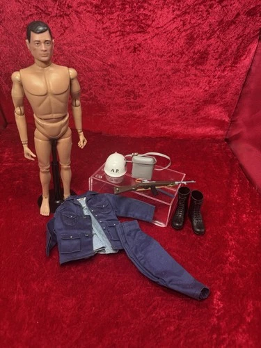 VINTAGE GI JOE 1964 ACTION PILOT AIR POLICE  AP DRESS PILOT NICE ONE