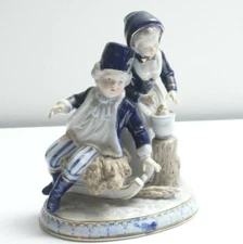 KPM Germany  Porcelain Figurine Couple in the Garden VINTAGE 