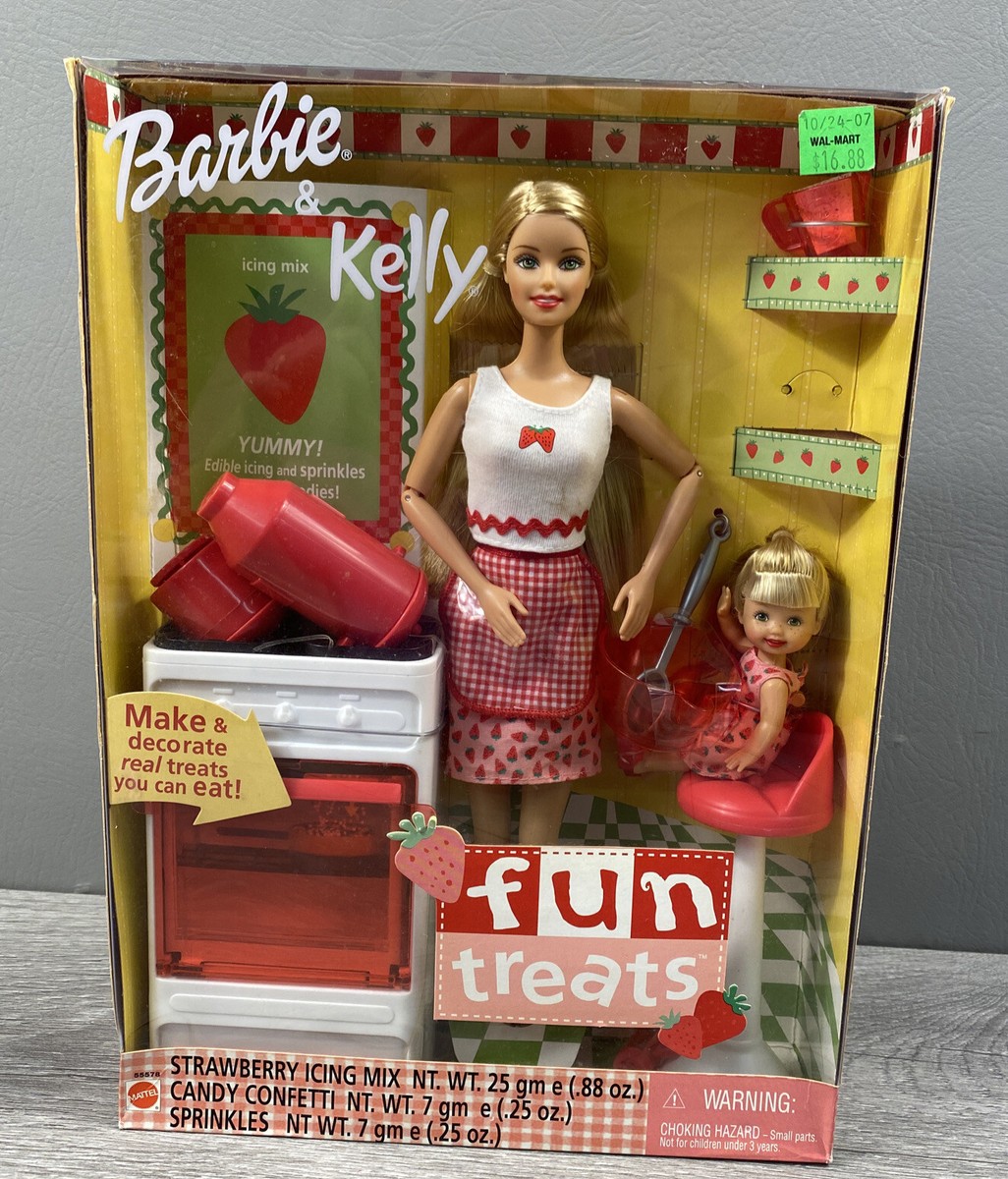 Troom Troom Barbie Eating Food Barbie Doll And Ultimate Pantry