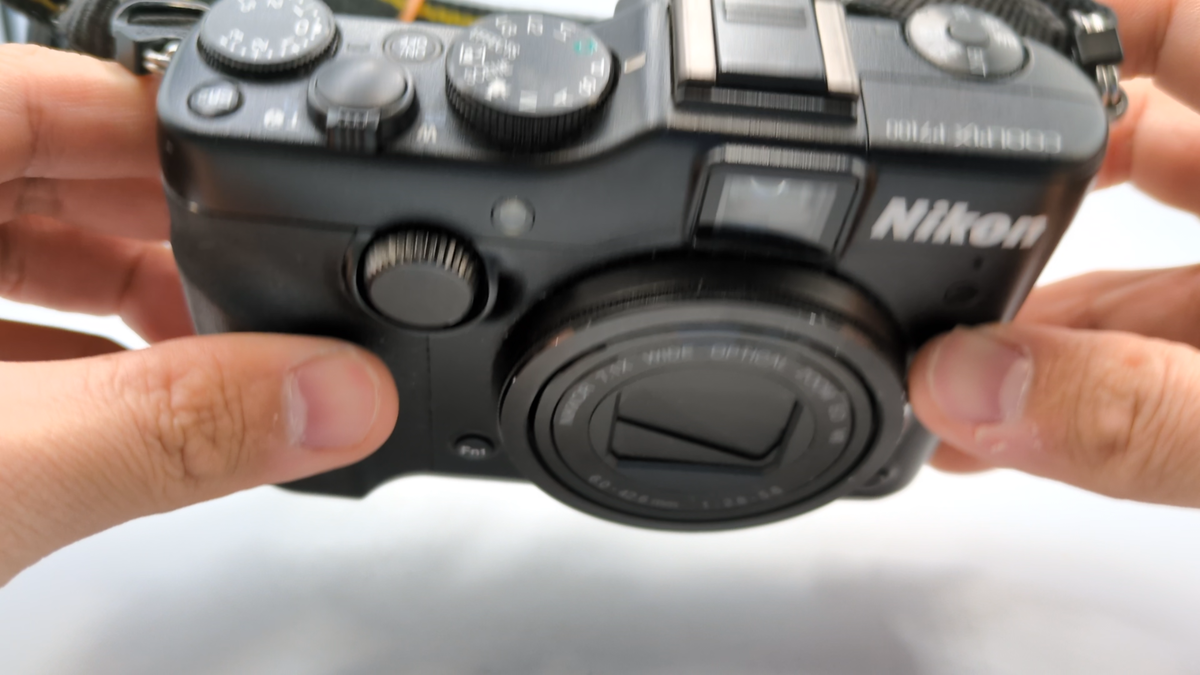 Nikon COOLPIX P7100 10.1MP Digital Camera - Black for sale Nikon COOLPIX P7100 10.1MP Digital Camera - Black for sale