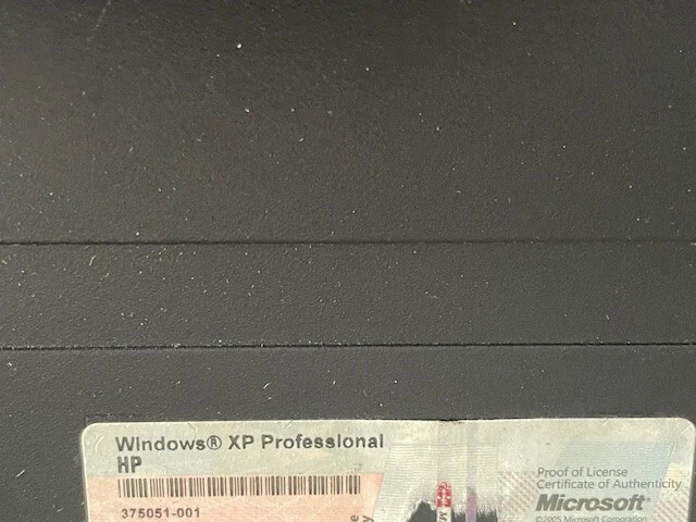 VINTAGE HP DC7700 EN325UT SFF PENTUIM 3-E6400,2GB, 80GB, XP PRO LIC WORKING - Image 4 of 4