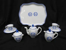 11pc Richard Ginori Villa Vanilla BLUE LAUREL Monogrammed Breakfast Set for 2
