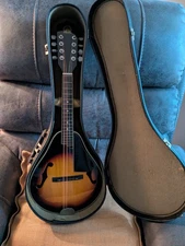 Vintage Hondo HM6 Mandolin w/ Original Case