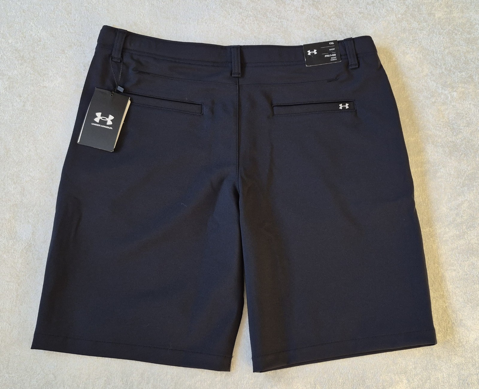 Under Armour Boys Black Golf Chino Shorts YXL 100% Polyester Regular Fit Pockets thumbnail 7
