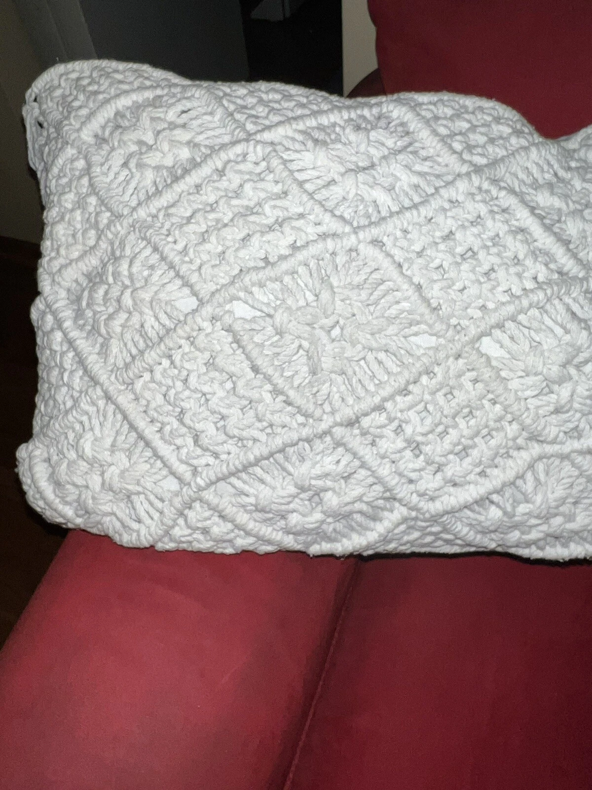 White Macrame Couch/Bed Pilllow
