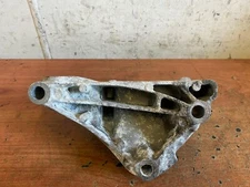 CITROEN C5 2010 MK2 SW 2.0 HDI ENGINE MOUNT BRACKET 326C27