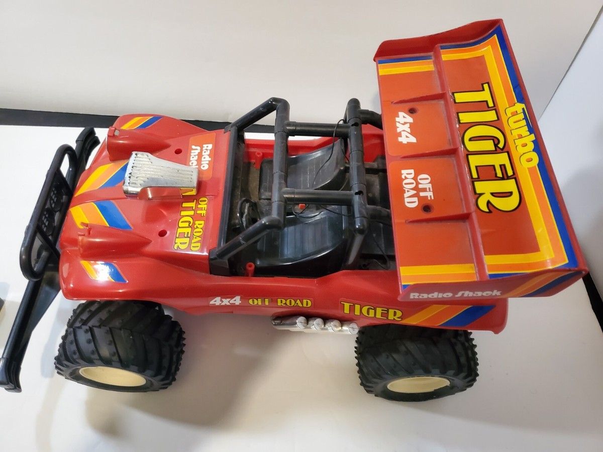 美品 バギー風 ラジコンカー ドライバー人形　付き RadioShack 当時物 美品 バギー風 ラジコンカー ドライバー人形 付き RadioShack 当時物