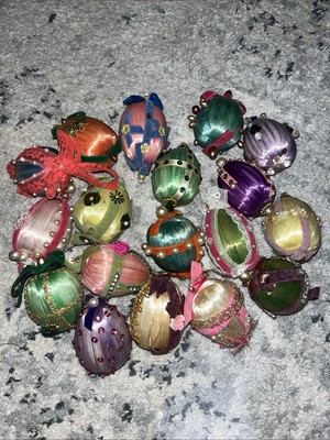 18 Vintage Handmade Easter Eggs Ornaments Beaded Push Pin Pastel Colors 3'' Tall