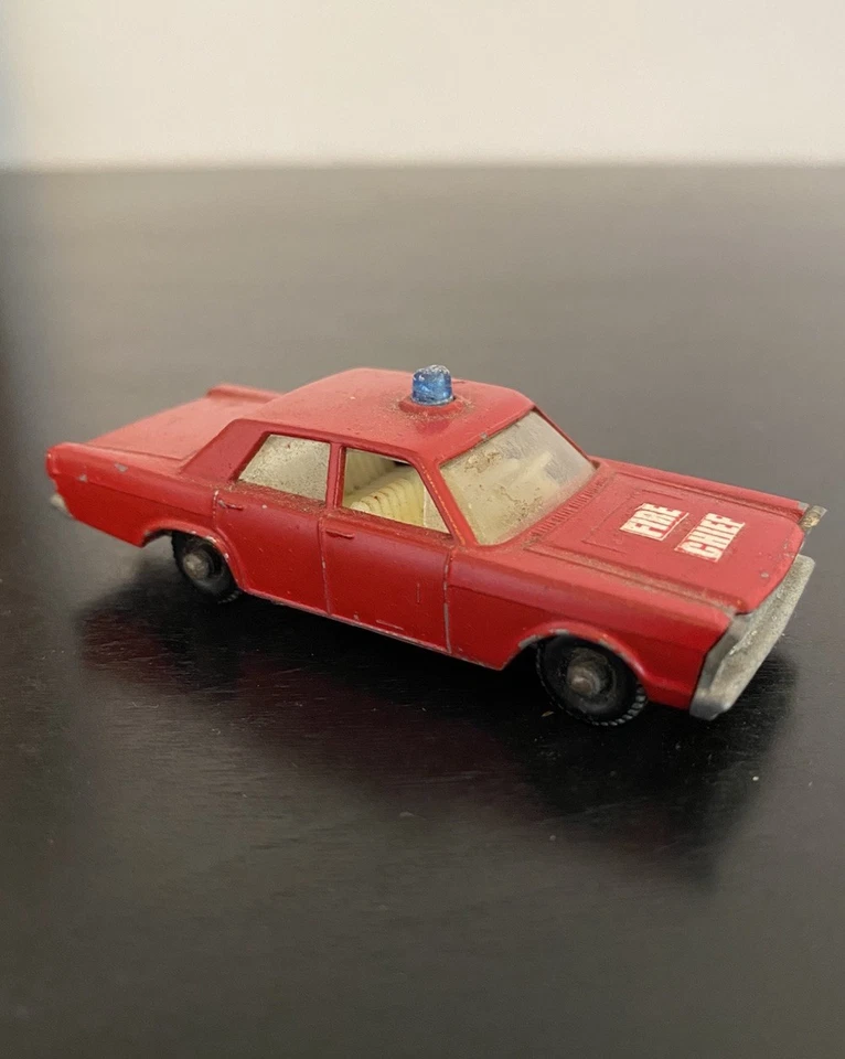 Vintage Matchbox Lesney Series No 55/59 Ford Galaxie Made in England Fire Chief - Image 2 of 4