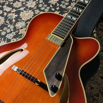 D'aquisto DQ-NYE / NEW Yorker / Almond Burst 2002 Used Electric