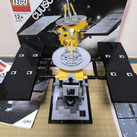 LEGO 21101 CUUSOO Hayabusa Asteroid Probe Complete with Box Manual & Minifigure