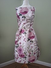Chi Chi London Pale Pink Floral Flower Pattern Occasion Dress UK Size 8