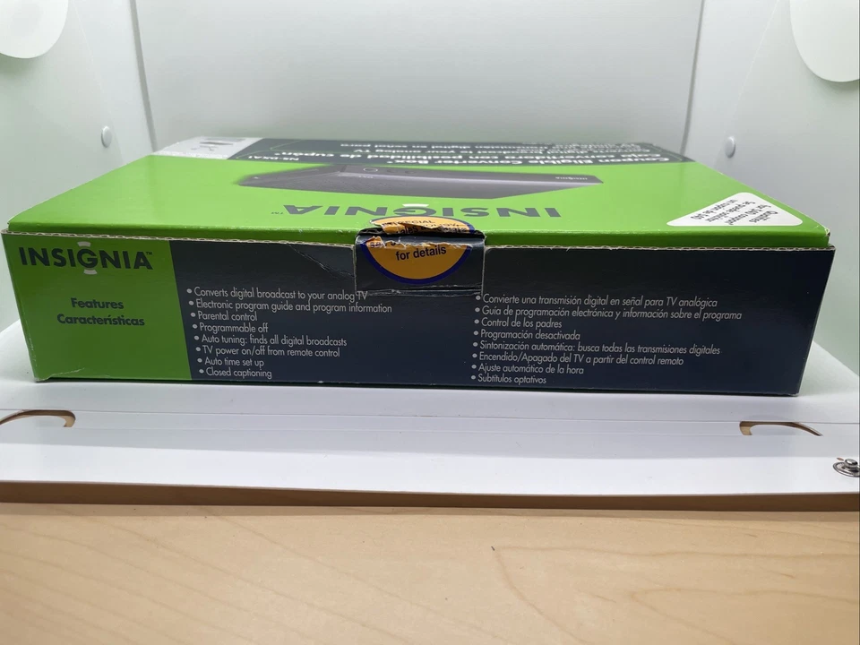 Consola y controlador convertidor digital a analógico Insignia NS-DXA1 Foto 3 de 4