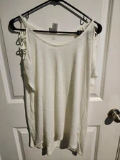 Active Life Women's White Shirt Size XL