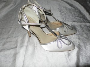 very wedding shoes