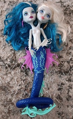 Monster High Great Scarrier Reef Peri Pearl Serpentine Two Headed
