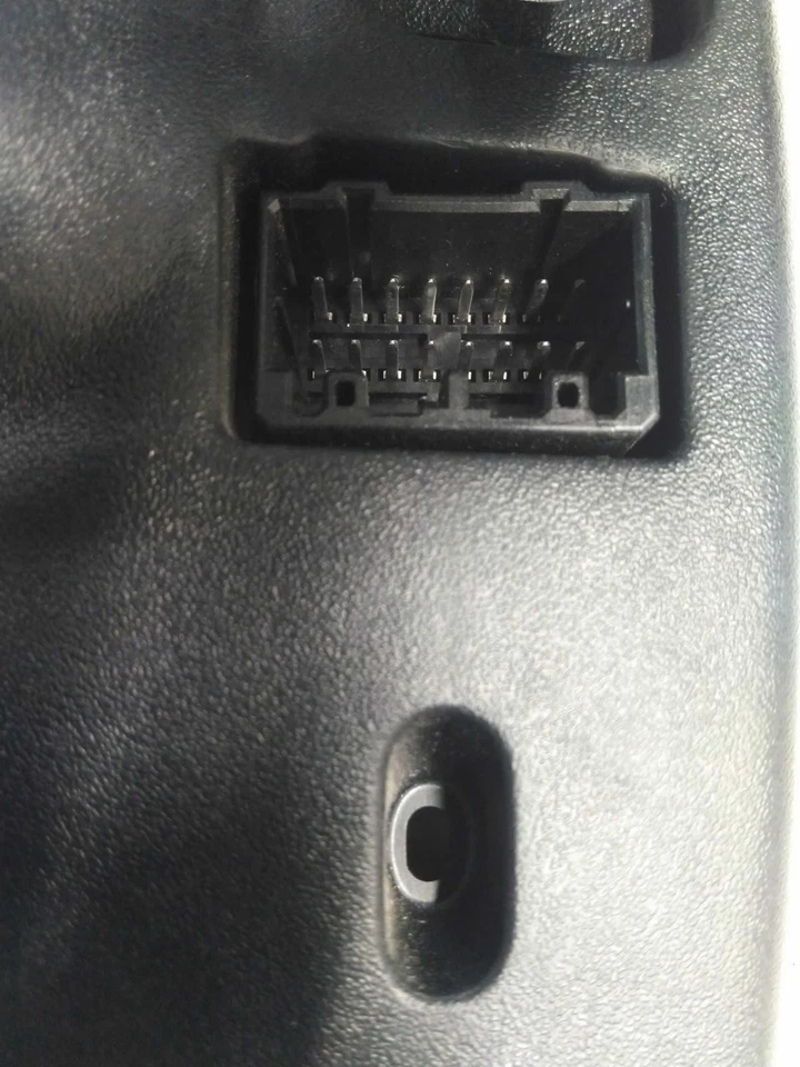 Espejo retrovisor interior delantero central usado se adapta a: Chevrolet Malibu 2010 sin tele Foto 3 de 4