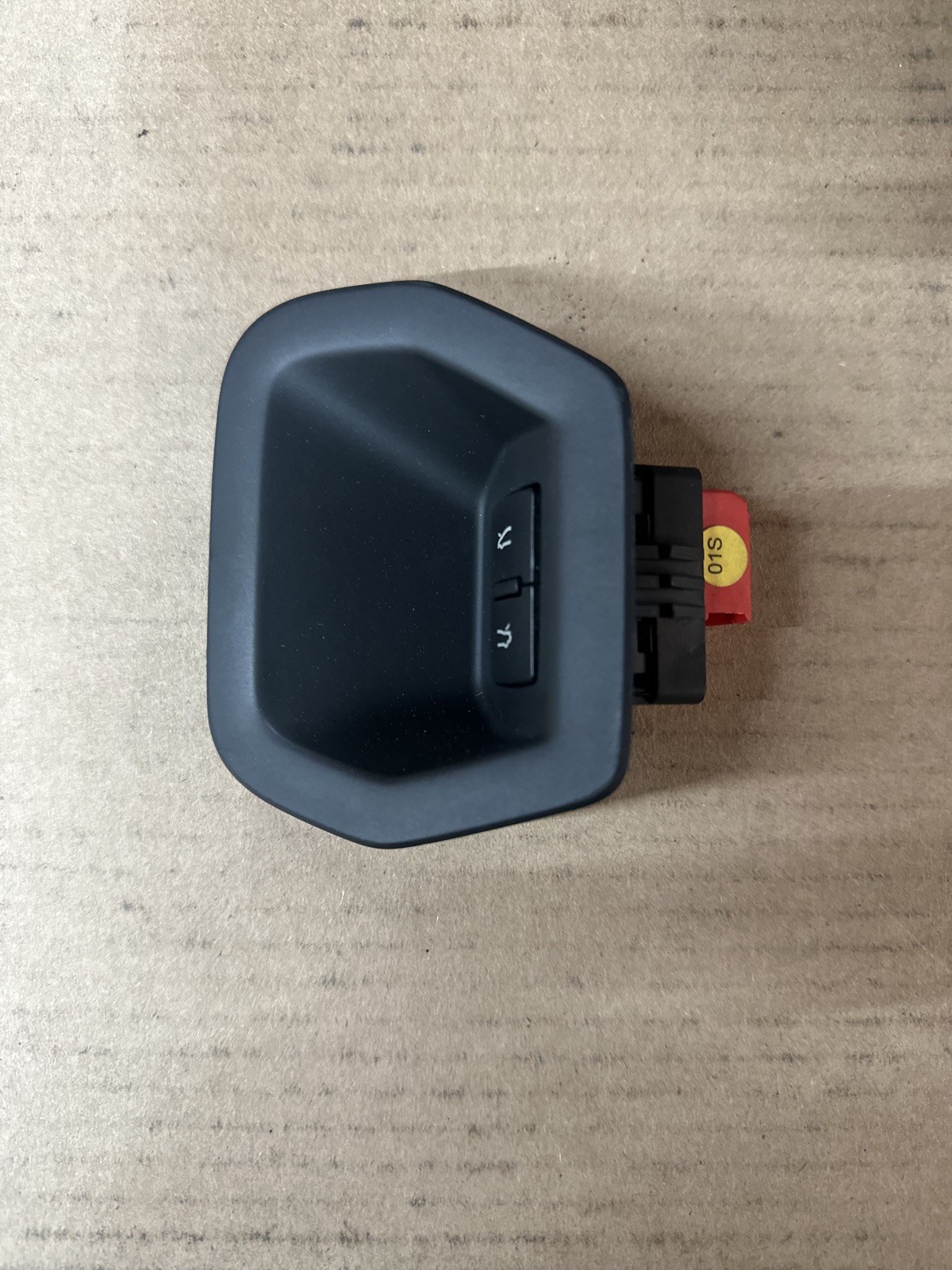 Lamborghini Huracan, Hood/Trunk Switch, Used, P/N 4T0959819A