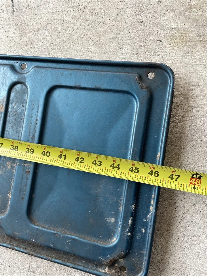 1992 Isuzu Pickup Tailgate Access Panel Cover OEM - Image 2 of 4