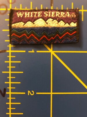 White Sierra Logo Patch Tag Outdoor Sportswear Bekleidung Trading Post WS