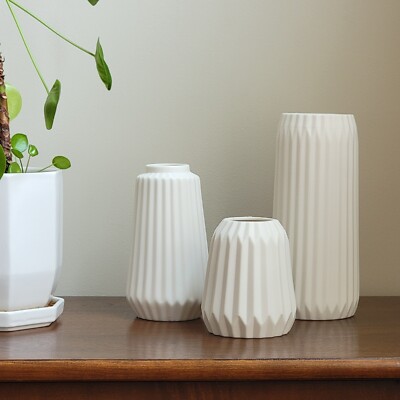 Ceramic Tabletop Vases White Decorative Set Of Three 8'', 6'' And 4'' H NEW BOX SET