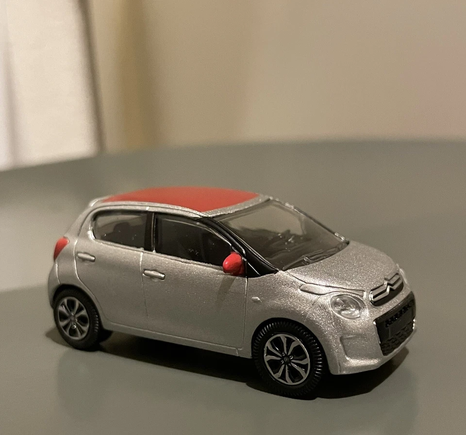 Modellino Norev Citroen C1 1:64 1/64 3 inches Auto Citroën Nuova Senza Scatola - Immagine 2 di 4
