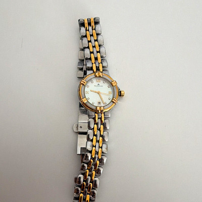 Maurice Lacroix Damen Quarz Armbanduhr Bicolor weißes Blatt Datum Ref. AD91057
