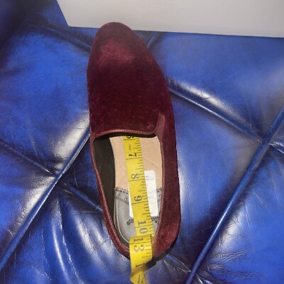 Robert Graham Loafers 9 Men burgundy velvet skull embossed  display picture 2