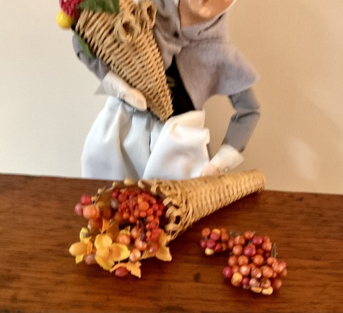 Miniature 1:6 Cornucopia ~ Berries & Bittersweet~ Nice With Byers Thanksgiving - Picture 5 of 9