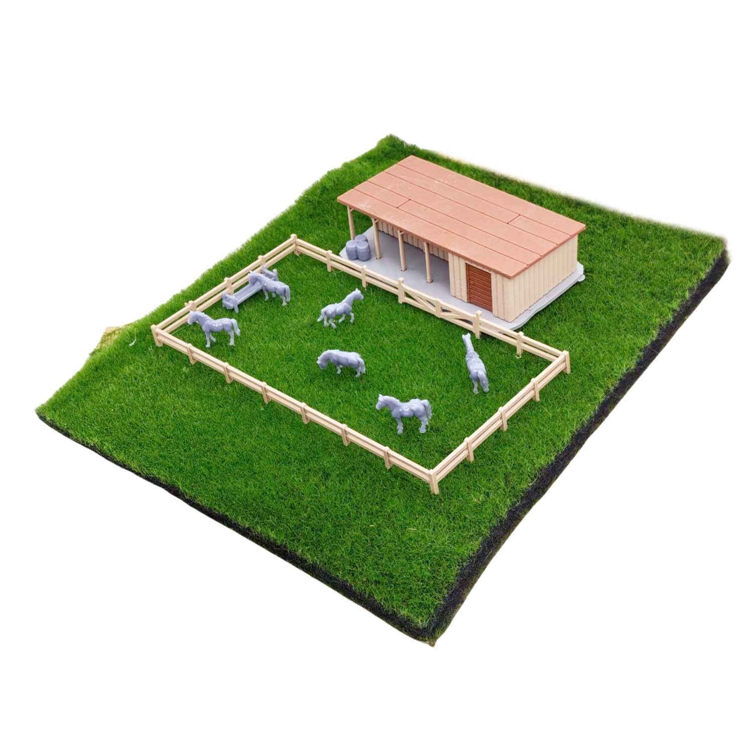 Outland Models Miniatures Small Country Stable w Horses and Grass 1:87 HO Scale