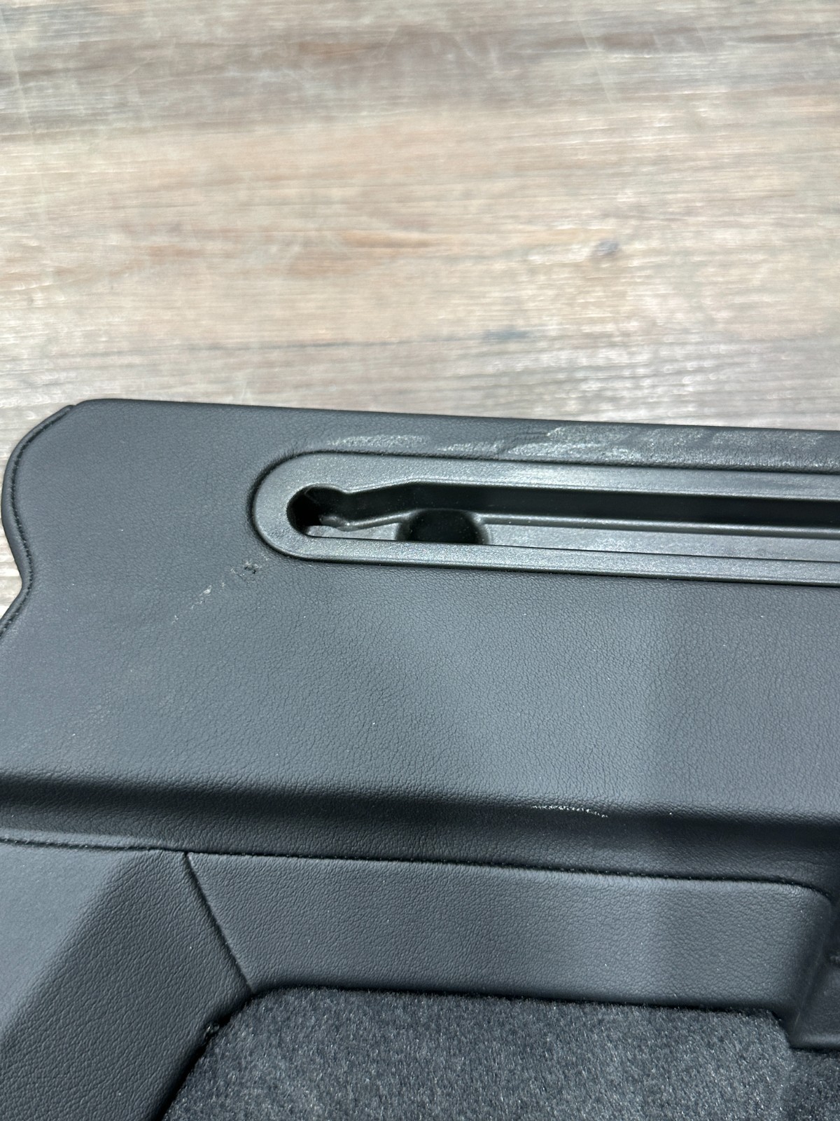 2018-2024 LAMBORGHINI URUS REAR RIGHT TRUNK QUARTER TRIM PANEL OEM 4ML863880