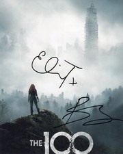 Bob Morley and Eliza Taylor signed 8x10 photo  The 100  autographed  PROOF #2