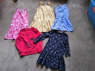 Small Bundle Of Girls Clothes Age 7 8