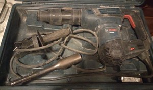 BOSCH RH540M Spline 1-9/16 In. Combination Hammer - D5