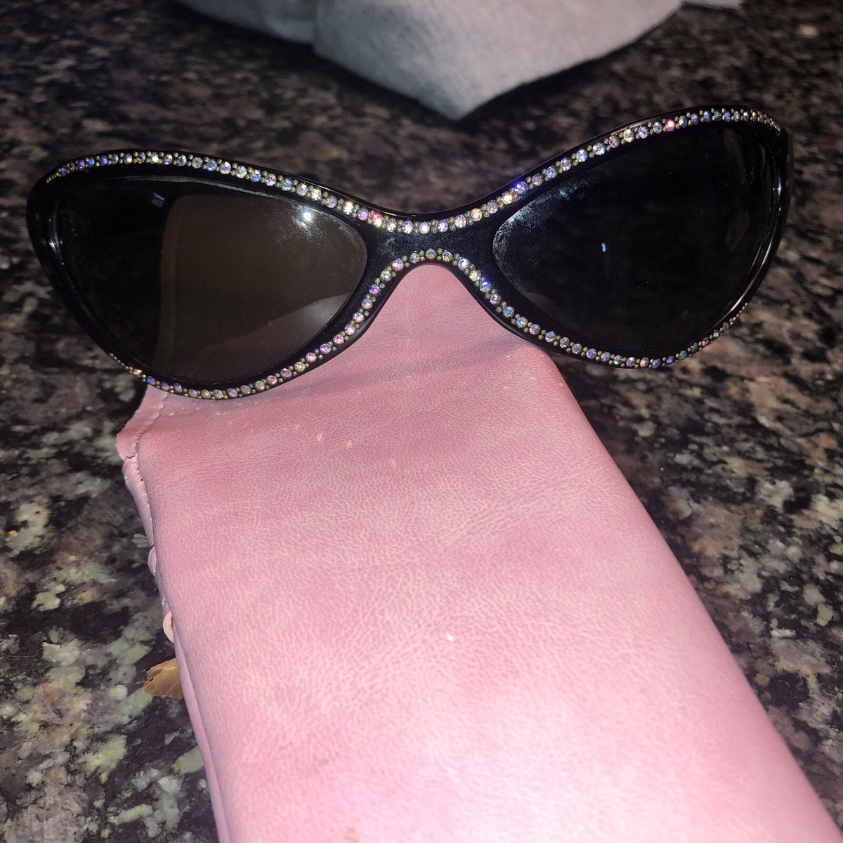 Vintage French Black Sunglasses Cat-Eye Rhinestone Accent  display picture 2