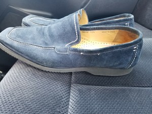 magnanni blue loafers